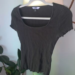 Short Sleeve Crop Top